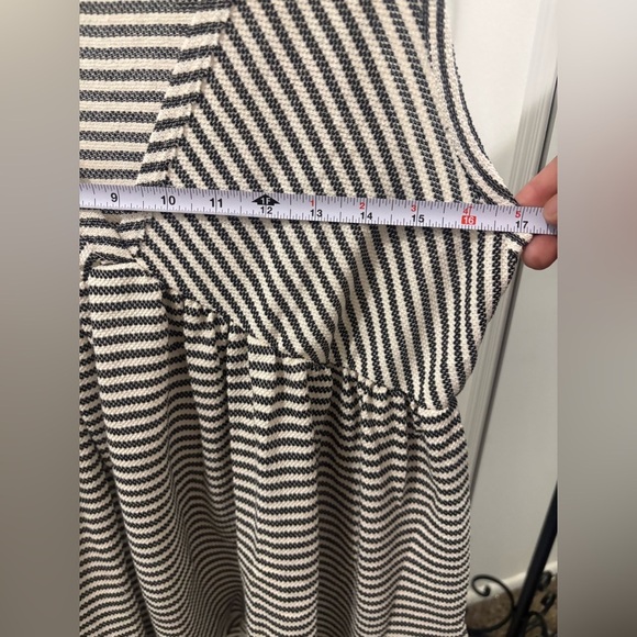 Ces Femme Black and White Striped Blouse NWOT - Picture 6 of 10